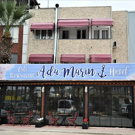 Ada Marin 酒店 *